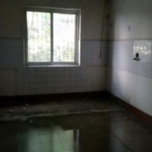 15000平方独院招租，有电梯房5层，适合做养老院，培训学校