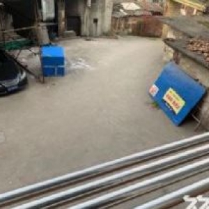 罗家镇独门独院厂房，410平厂房加260平空地。出租