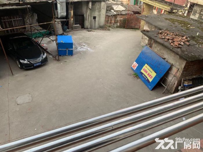 罗家镇独门独院厂房，410平厂房加260平空地。出租